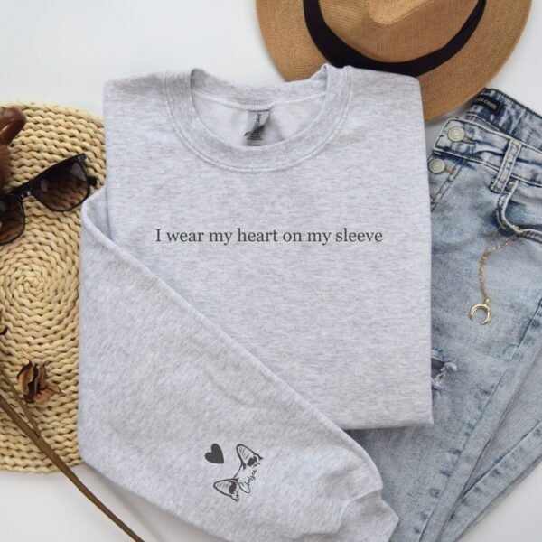 I wear my heart on my sleeve Roo | Sweatshirt
